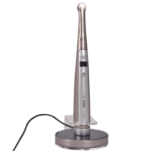 Polymerizačná lampa VRN VAFU lampa-vafu-przod-128.png