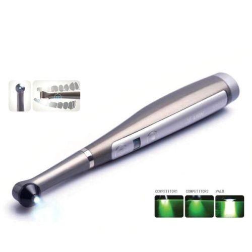 Polymerizačná lampa VRN VAFU lampa-vafu-dzialanie-130.jpg