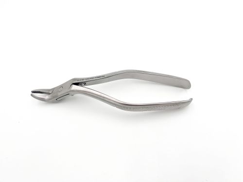 Meissnerove široké extrakčné kliešte Obr.3 AGA303